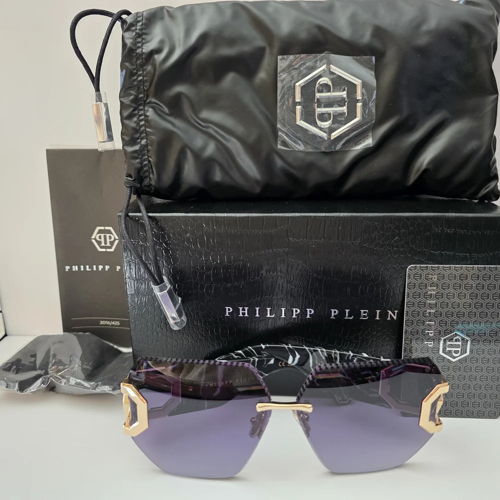 Philipp Plein Sunglasses - Picture 2 of 6